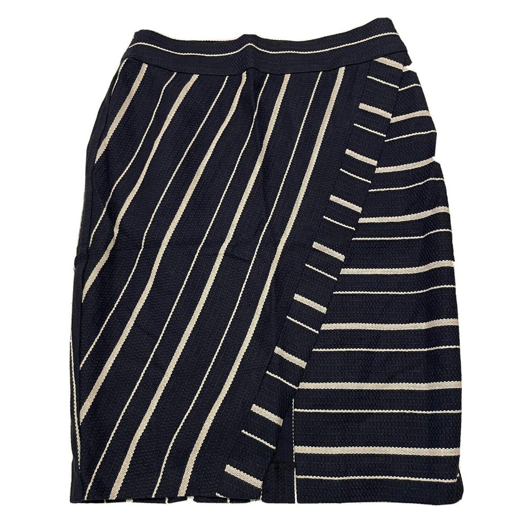 NWT Loft  Woman’s Sz 0 Straight pencil Skirt Blue Stripe  $70